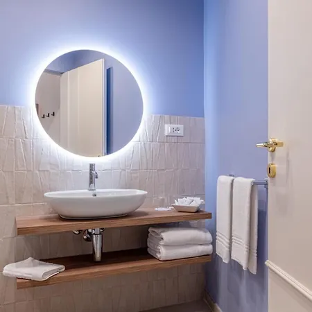 Pensión Natore - Di Charme 3*